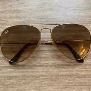 Classic Ray Ban Aviator Sunglasses